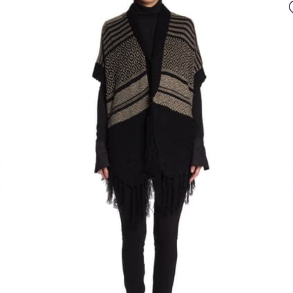Vertigo Fringe Kimono Cardigan.  #007 - Picture 2 of 6